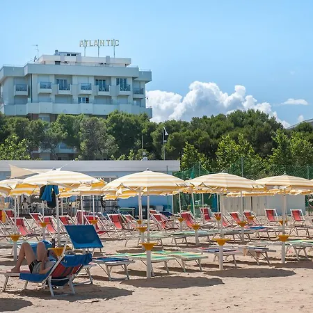 Atlantic Отель