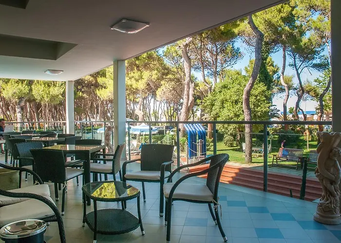 Atlantic 3* Джулианова